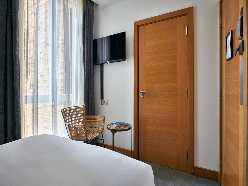 Libere London Edgware Road image