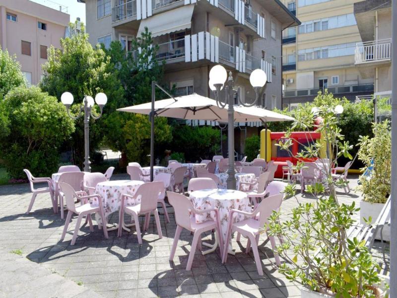 Hotel Adriatico image