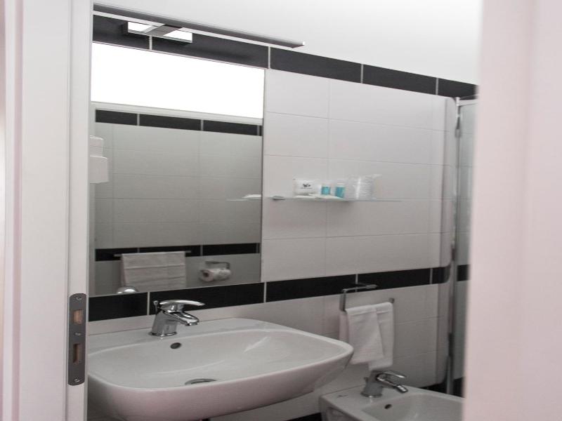 Hotel Villa Chiara image