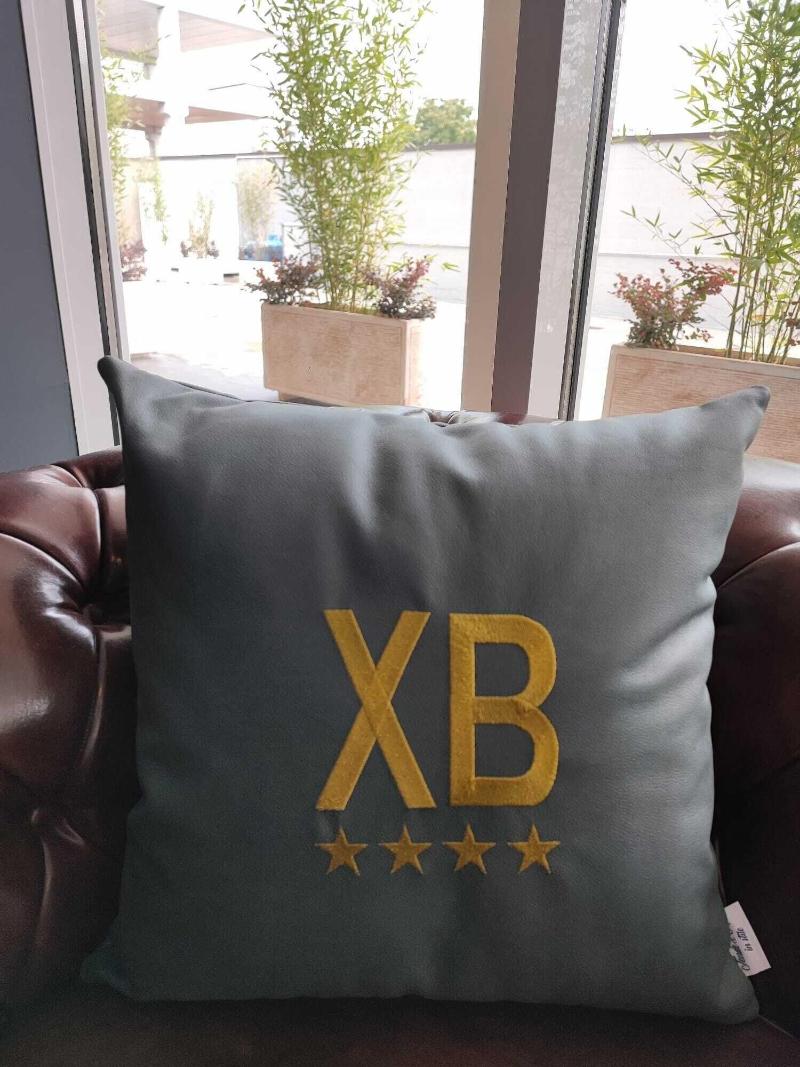 Xbusiness image