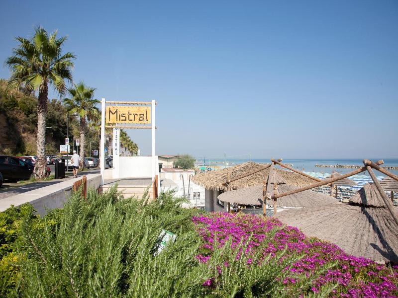 Mistral image