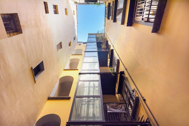 Neapolis Lifestyle image