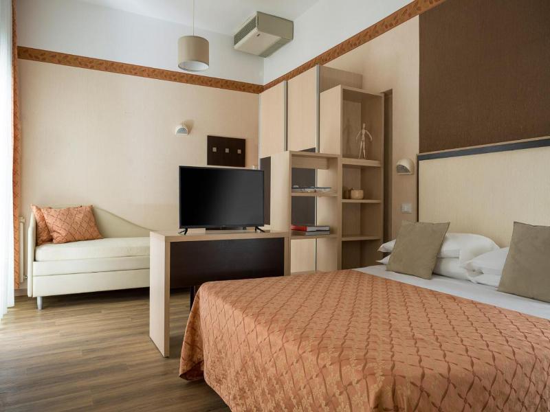 Hotel Rondinella E Viola image