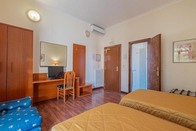 Hotel Monte Verde image