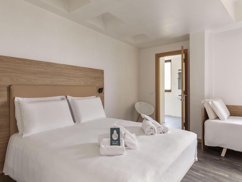 B B Hotel Pomezia Roma image