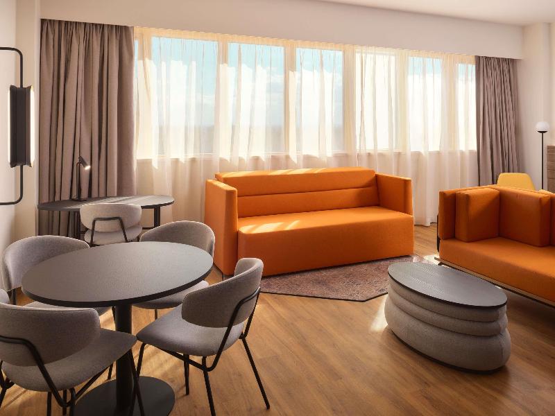 Novotel Zagreb image