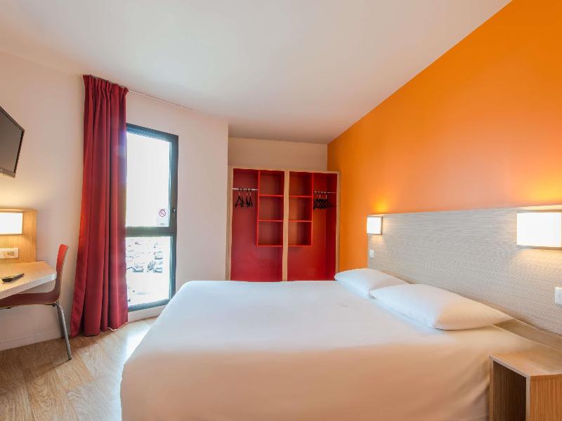 ibis budget La Rochelle Centre les Minimes image