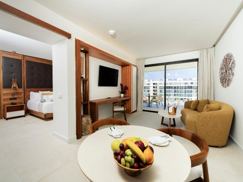 Majestic Mirage Costa Mujeres - All Suite Resort image