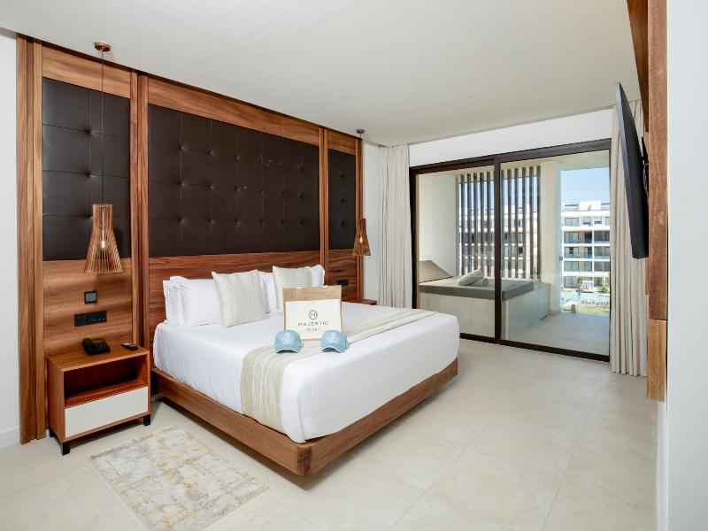 Majestic Mirage Costa Mujeres - All Suite Resort image