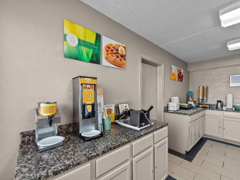 Quality Inn near Potomac Mills image