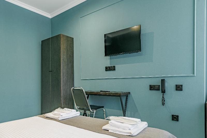 Route Hotel image