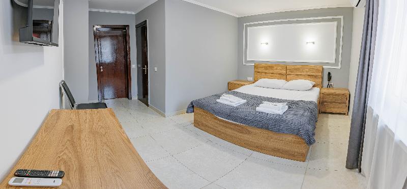 Route Hotel image
