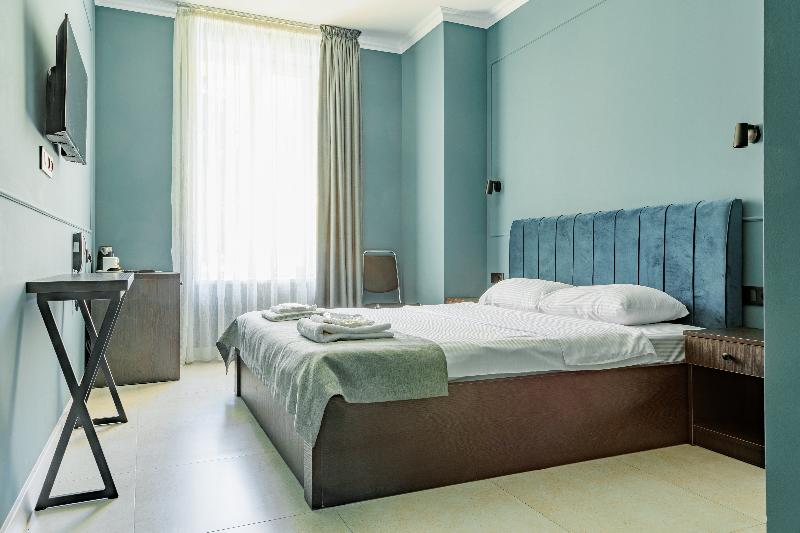 Route Hotel image