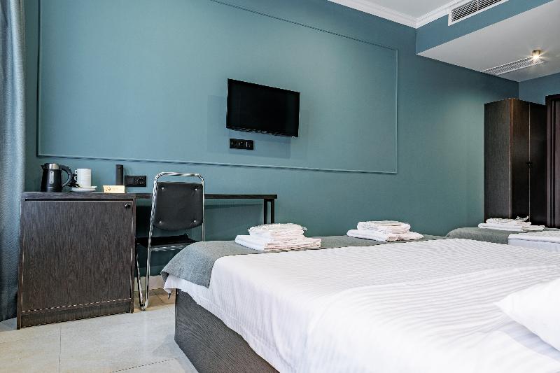 Route Hotel image