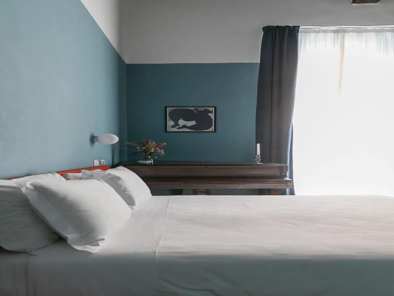 Passepartout image
