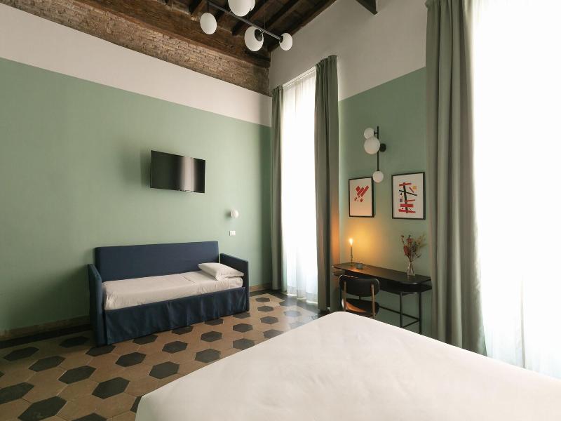 Passepartout image