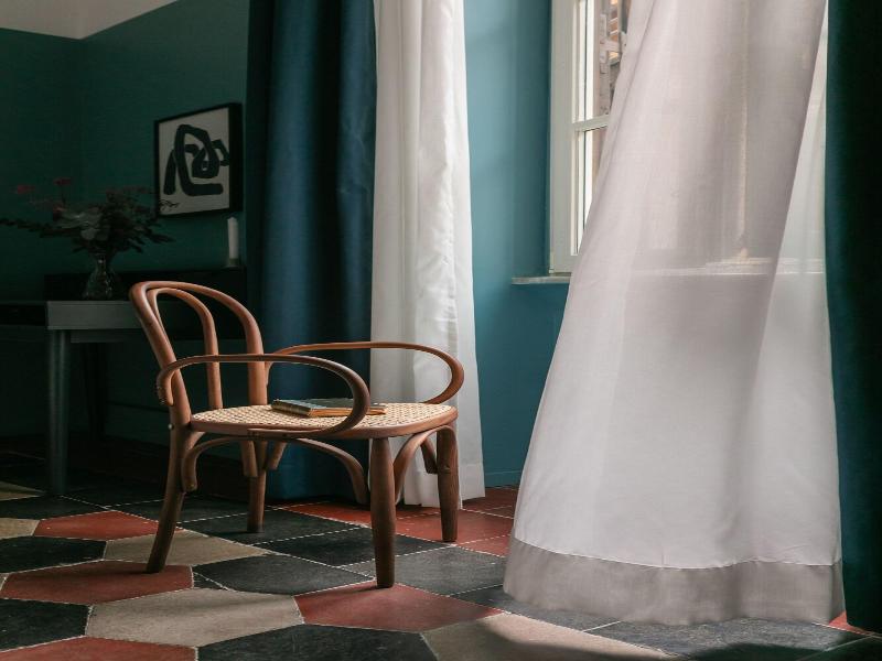 Passepartout image
