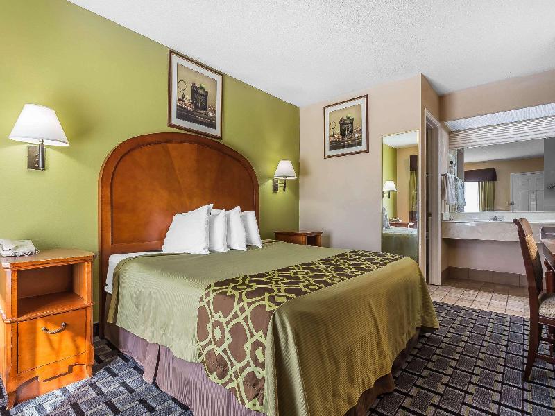 DOUBLE Accessible KING SIZE BED