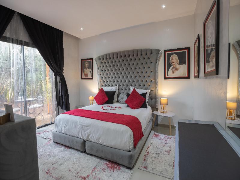 Eden Lodges & SPA image