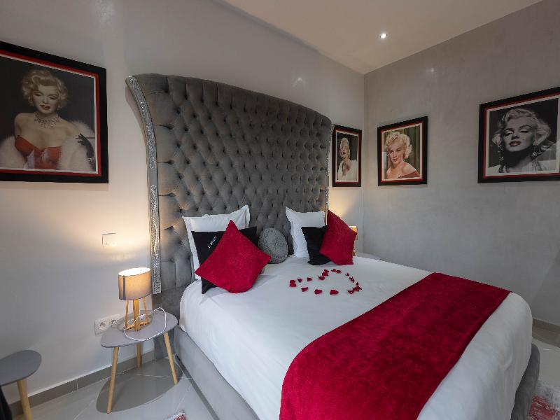 Eden Lodges & SPA image