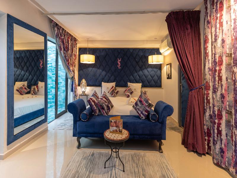 Eden Lodges & SPA image