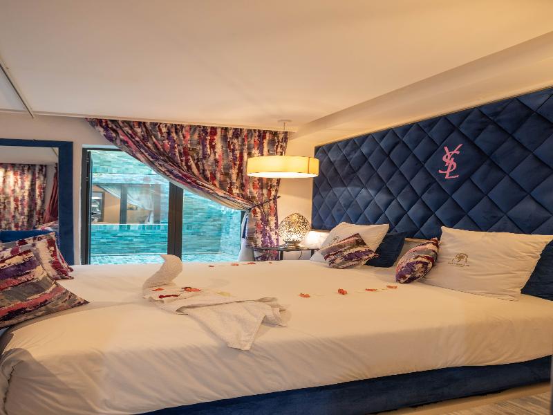 Eden Lodges & SPA image