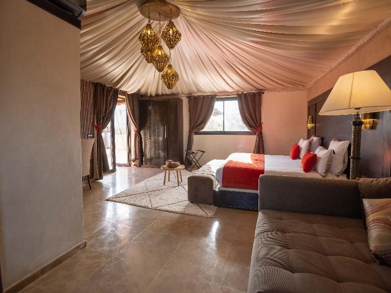 Eden Lodges & SPA image