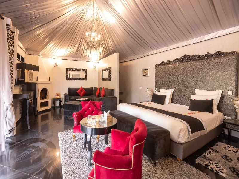 Eden Lodges & SPA image