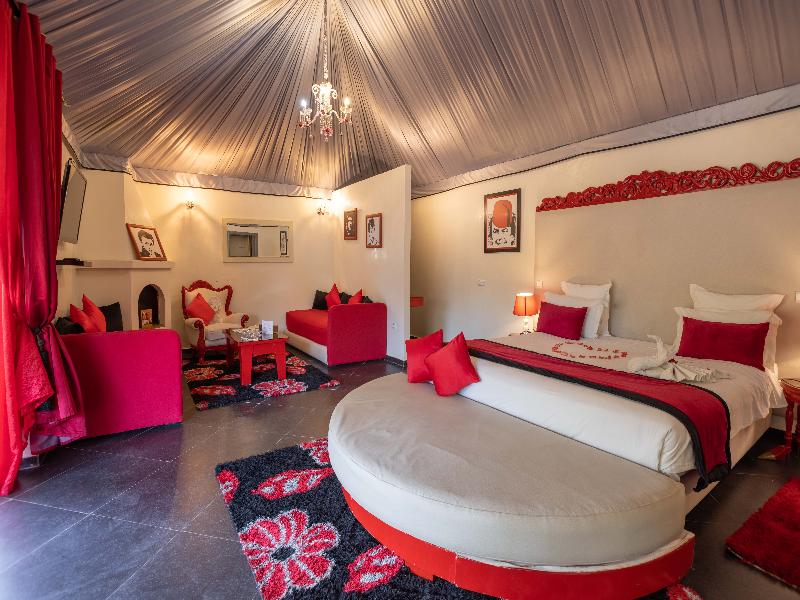 Eden Lodges & SPA image