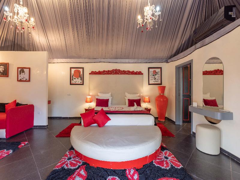 Eden Lodges & SPA image