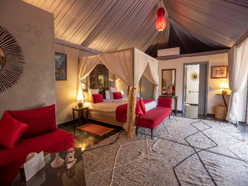 Eden Lodges & SPA image