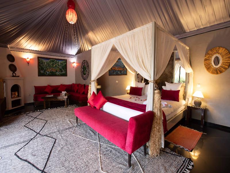 Eden Lodges & SPA image
