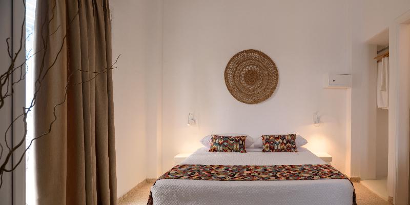 Cal Day Rooms Santorini image