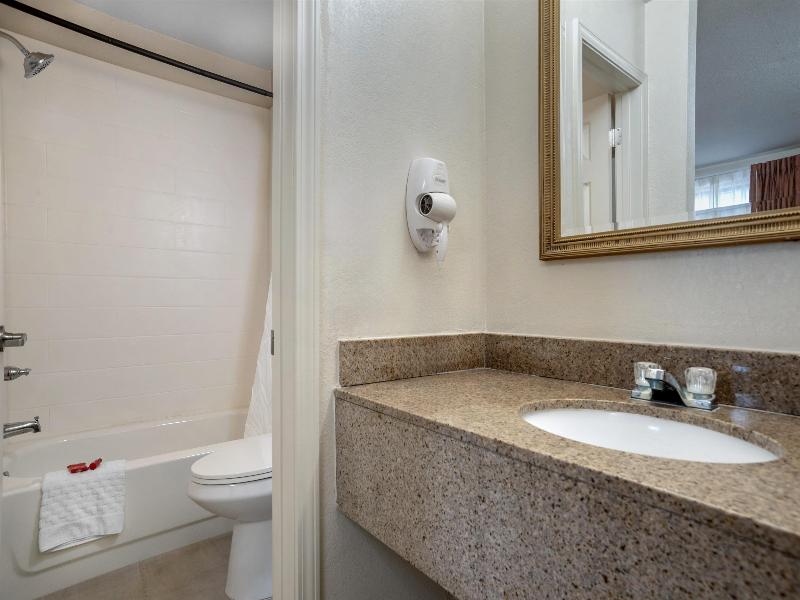 SureStay By Best Western Gonzales image