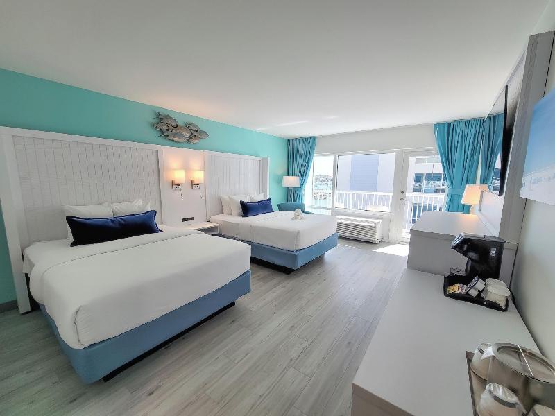 The Chart House Marina Hotel image