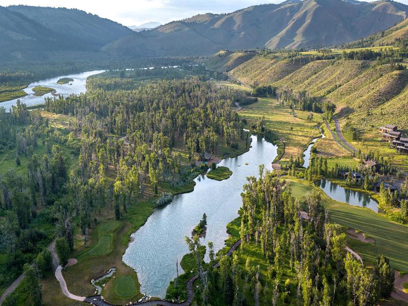 The Sylvan Lodge At Snake River Sporting Club image