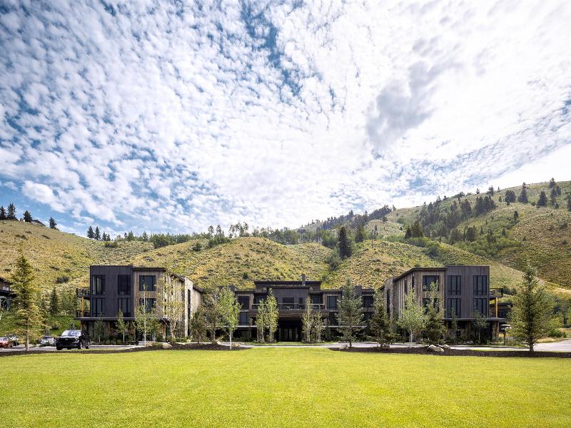 The Sylvan Lodge At Snake River Sporting Club image