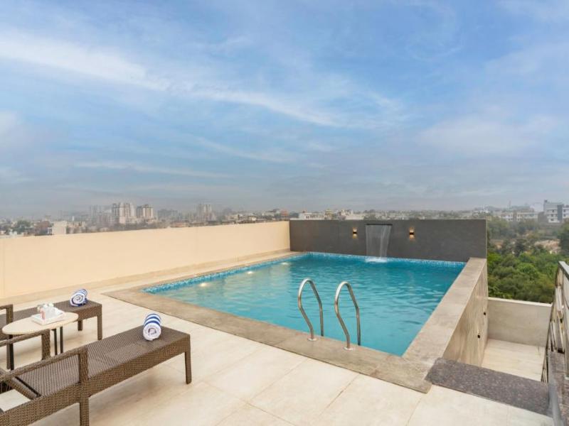 Clarks Inn Suites Agra image