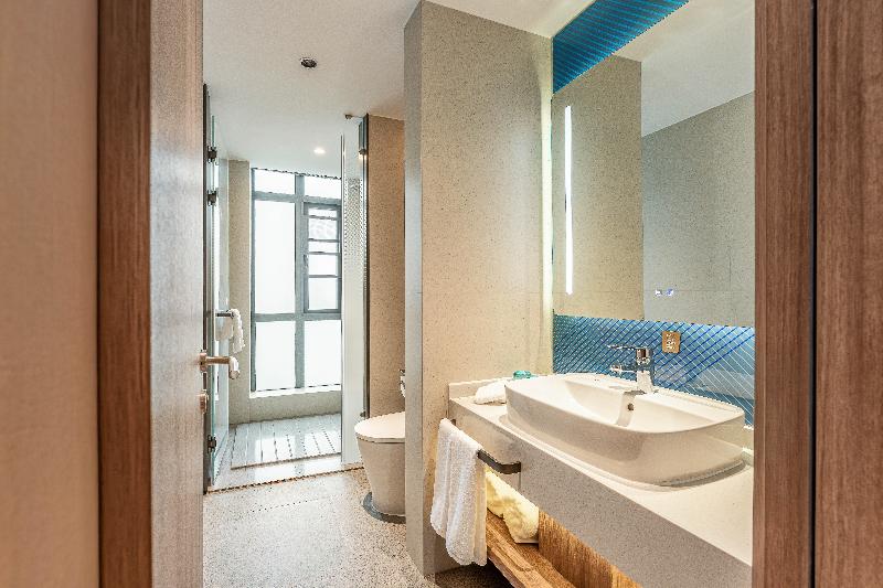Holiday Inn Express Shangrao Railway Station image