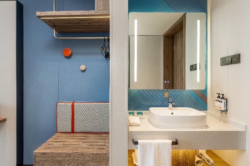 Holiday Inn Express Shangrao Railway Station image
