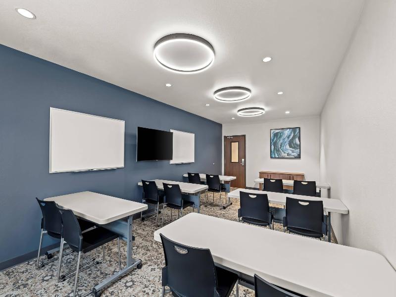 Everhome Suites Waco