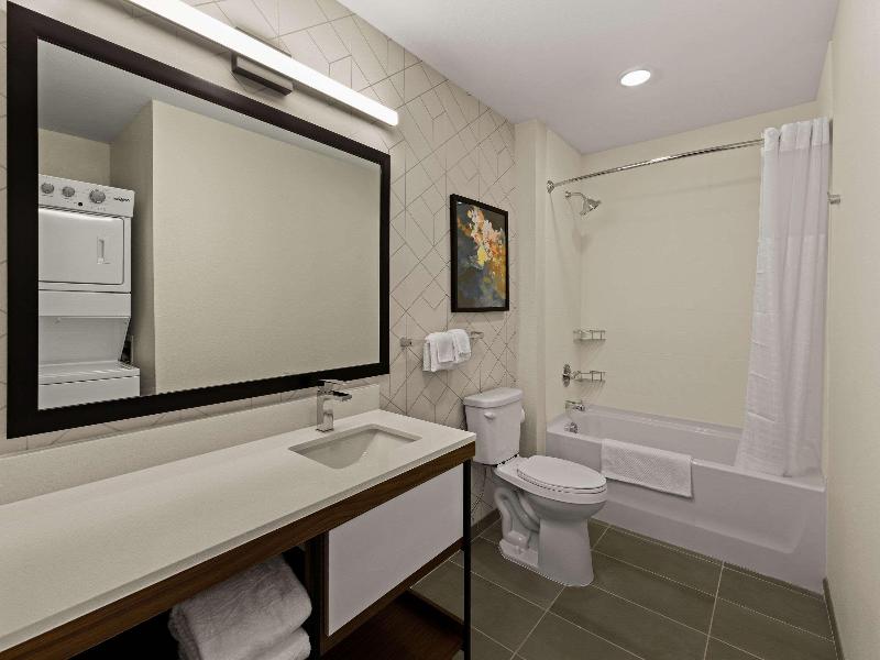 Everhome Suites Temecula image