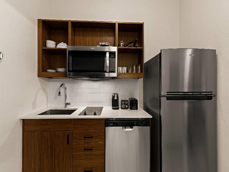 Everhome Suites Temecula image