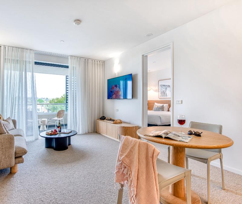 Oaks Vue Suites Geelong image