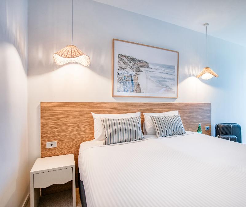 Oaks Vue Suites Geelong image