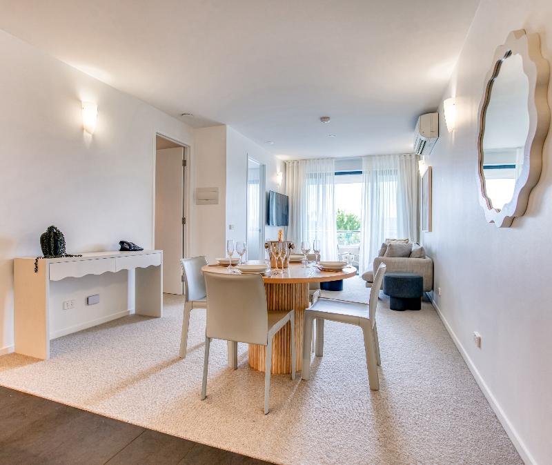 Oaks Vue Suites Geelong image