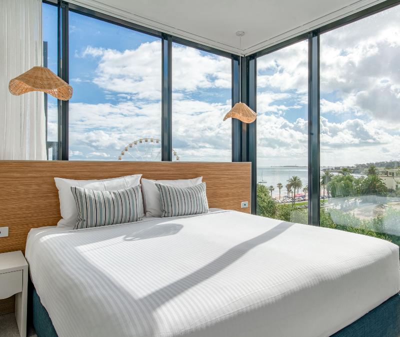 Oaks Vue Suites Geelong image