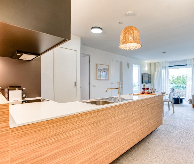 Oaks Vue Suites Geelong image