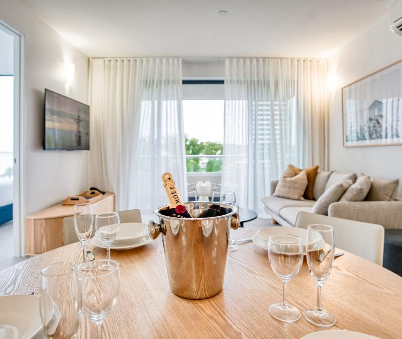 Oaks Vue Suites Geelong image