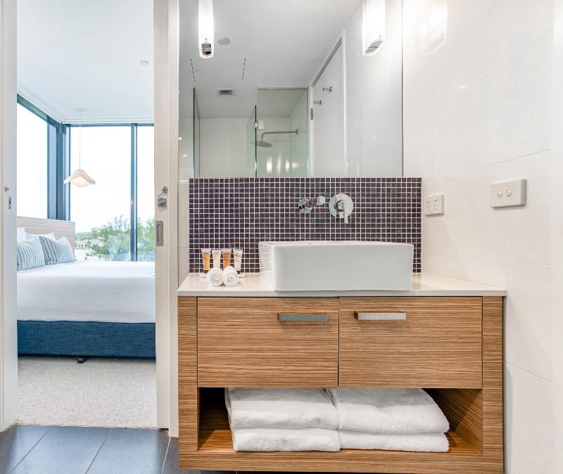 Oaks Vue Suites Geelong image